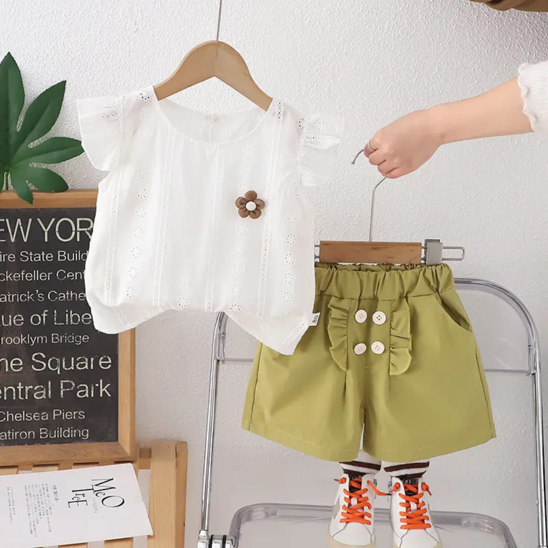 Olive Daisy Eyelet 2PC Set